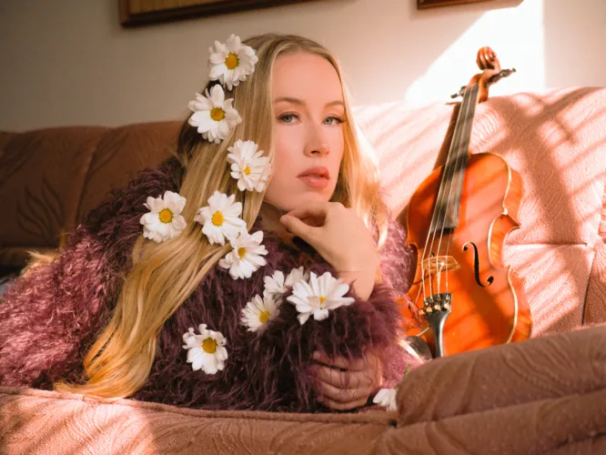 Grammy-winning fiddler Browyn kicks off Weis Center’s season